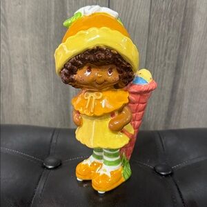 Blue Sky Clayworks Strawberry Shortcake Friend Orange Blossom Ceramic Figurine